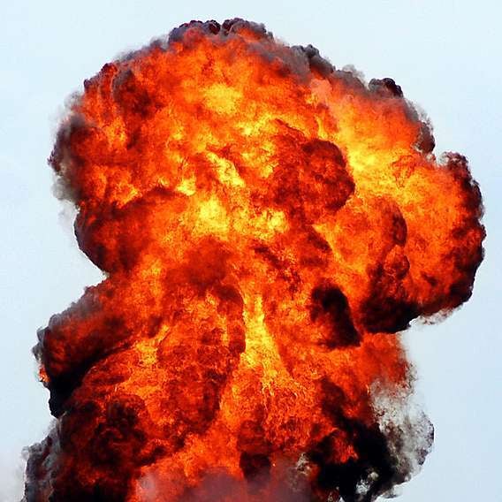 Testing-Explosion