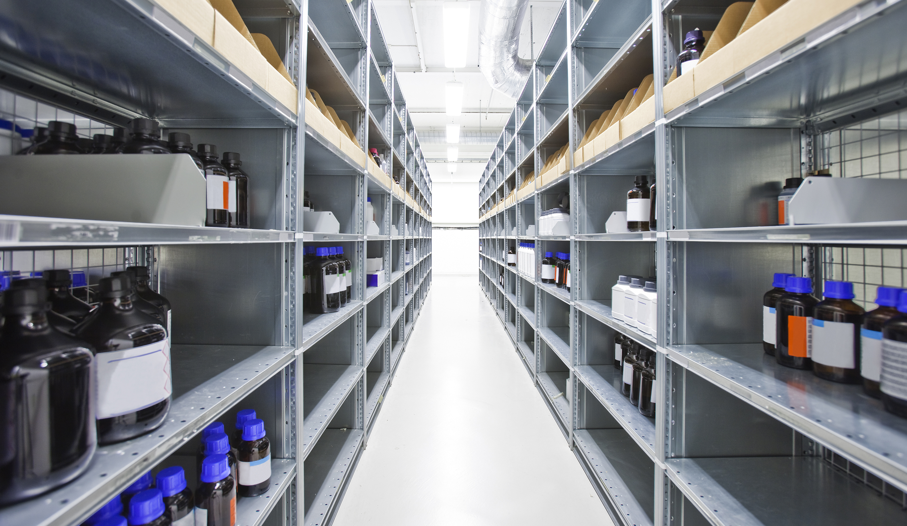 6 important considerations when designing a strong room for medicine storage
